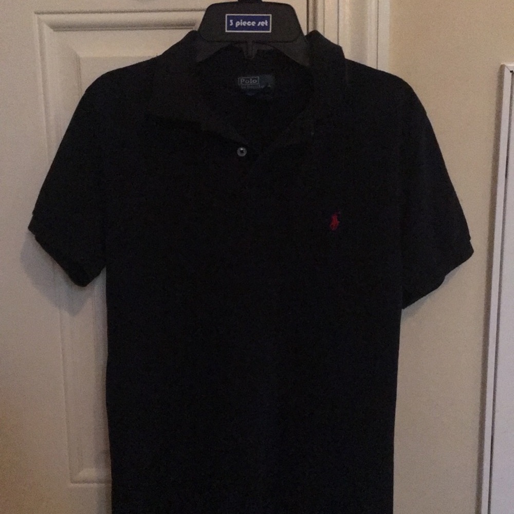 Boys shirt sleeve polo shirt.